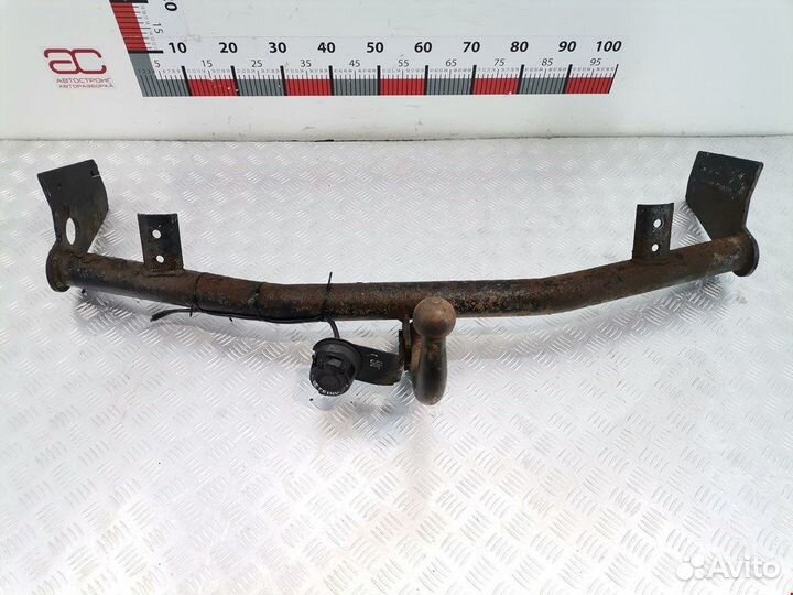 Фаркоп (прицепное устройство) для Ford Focus 1