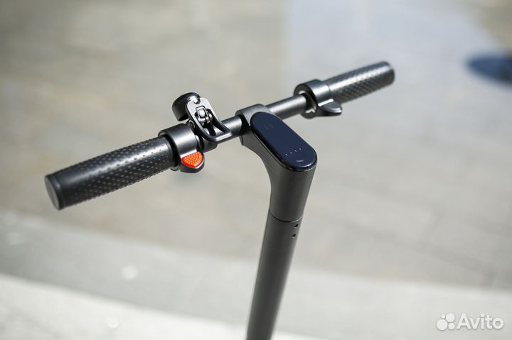 Электросамокат Shorner X3