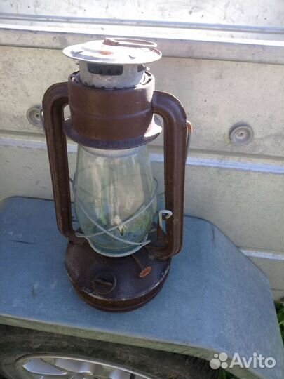 Керосиновая лампа летучая мышь