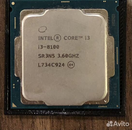 Intel core i3 8100