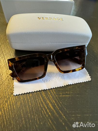 Очки versace