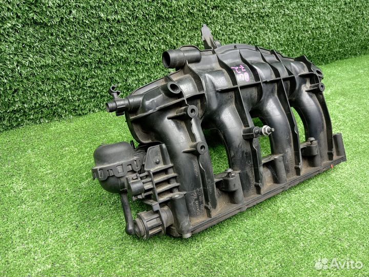 Впускной коллектор VAG Audi Q3 8U