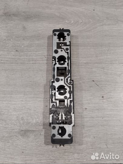 Плата заднего левого фонаря Opel Omega B