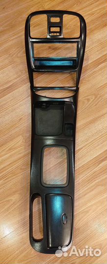 Hyundai Sonata Накладка консоль панель магнитолы