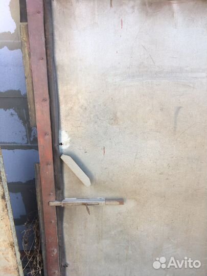 Секционные ворота бу