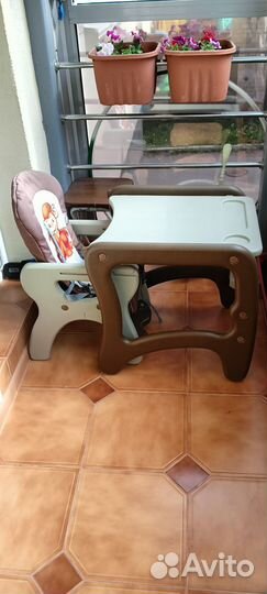 Стул-трансформер для кормления