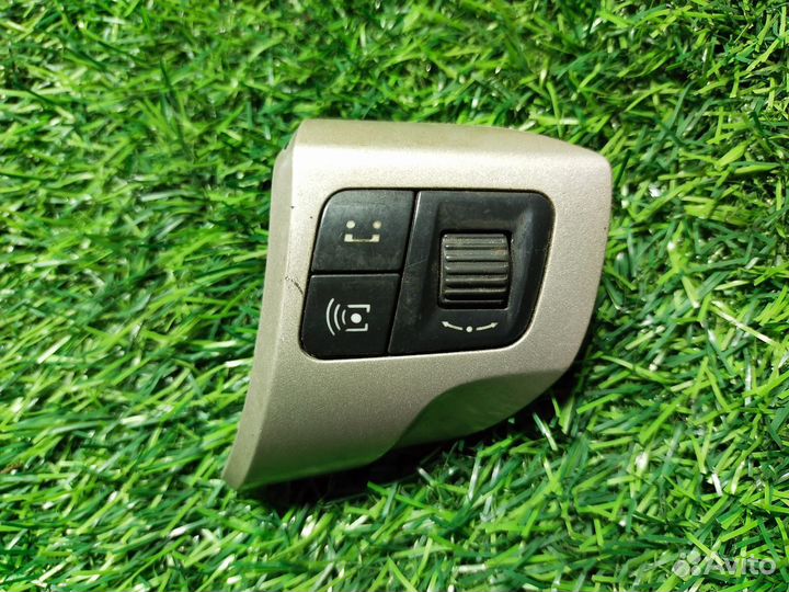 Кнопка многофункциональная на руле Opel Astra H 3