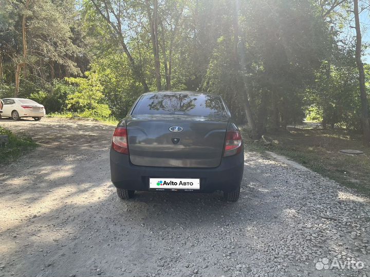 LADA Granta 1.6 МТ, 2013, 175 000 км