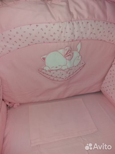 Комплект постельного белья в кроватку+бортики