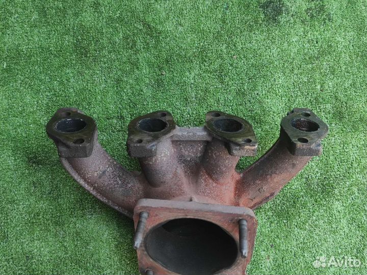 Выпускной коллектор Peugeot 207 1.4