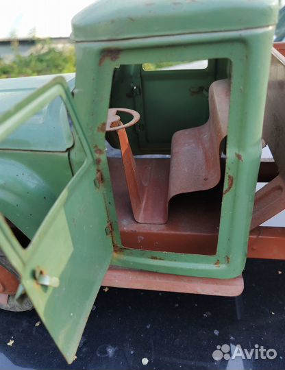 Грузовик Уралец - игрушка, машинка