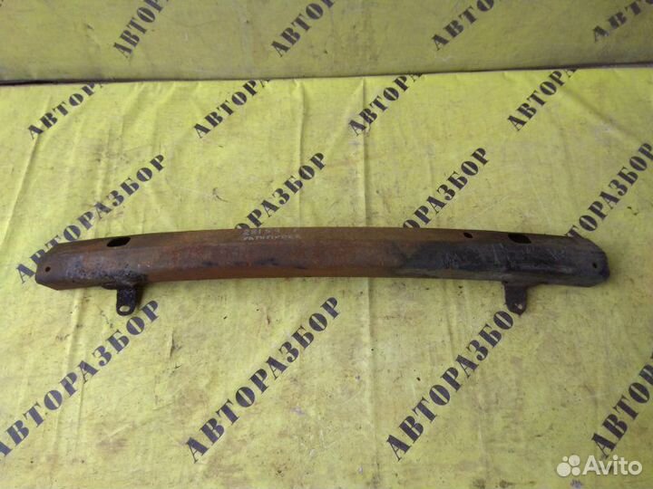 Усилитель переднего бампера Nissan Pathfinder