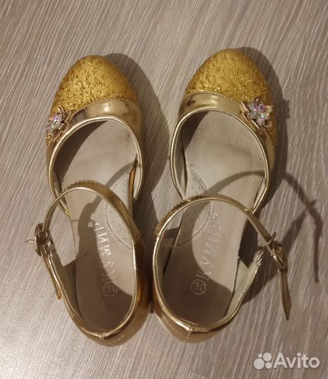 Туфли для девочки