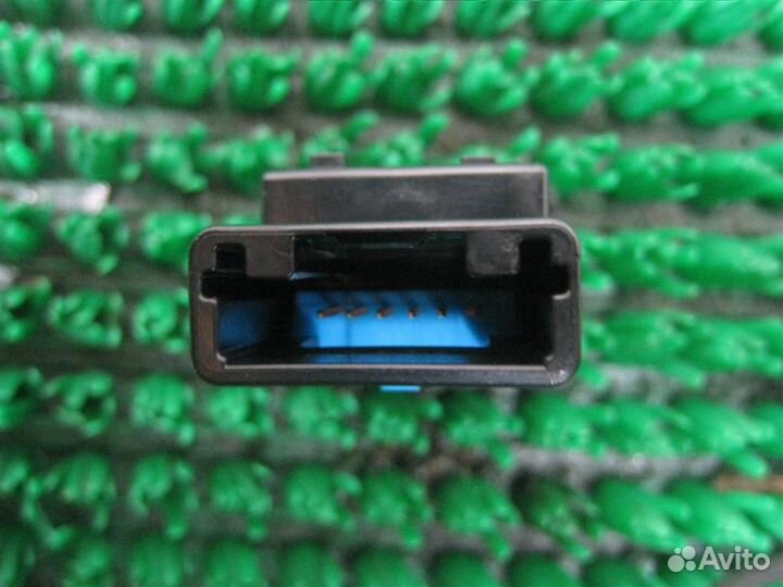 Кнопка парктроника Toyota Verso R2 2015