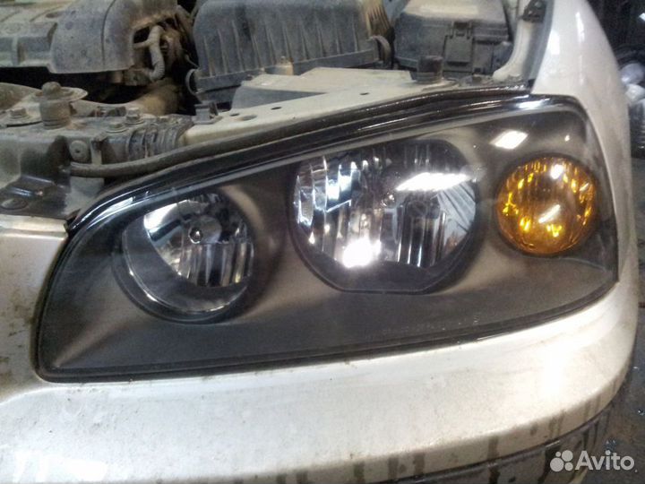 Фары хендай элантра 3 XD