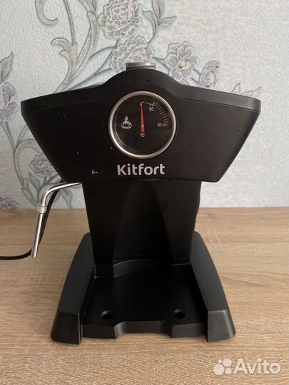 Кофеварка kitfort KT-706 рожковая с капучинатором