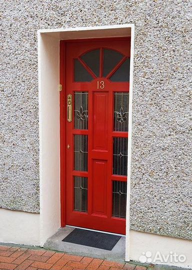 Дверь входная для частного дома