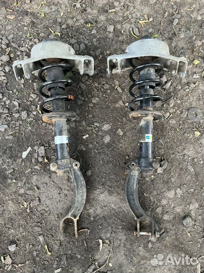 Стойки передние audi а4 б8