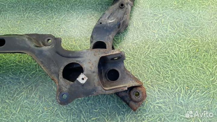 Подрамник передний Mercedes E W211 3.2