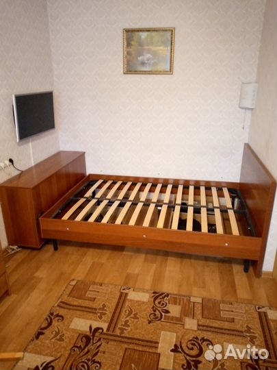 Кровать + тумба