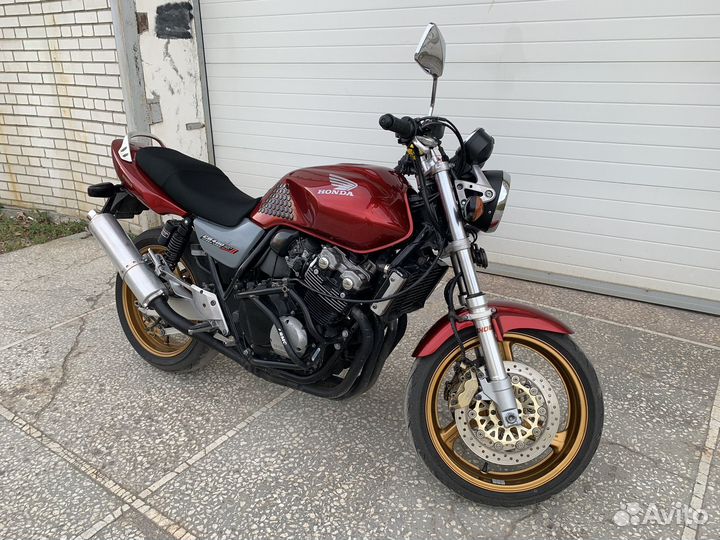 Мотоцикл Honda cb400sf
