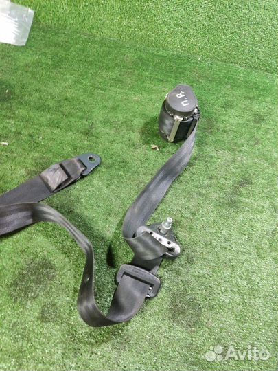 Ремень безопасности передний правый Renault Logan