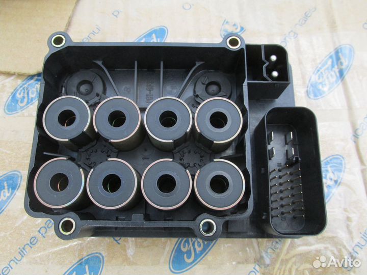 Блок ABS (Контроллер) Maverick,Escape 2001-2006