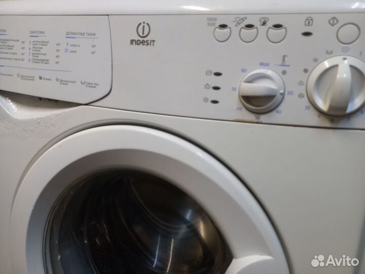 Стиральная машина indesit