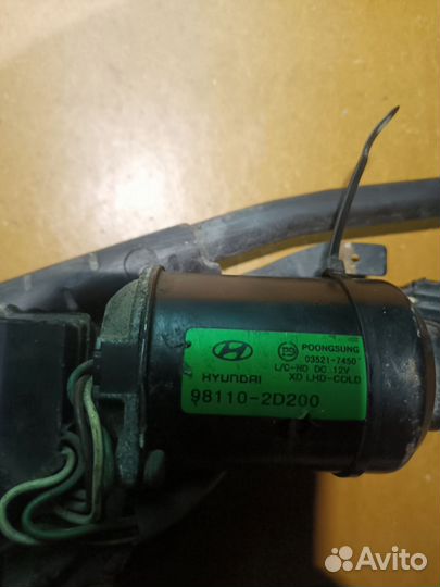 Трапеция дворников с мотором Elantra 2002 г