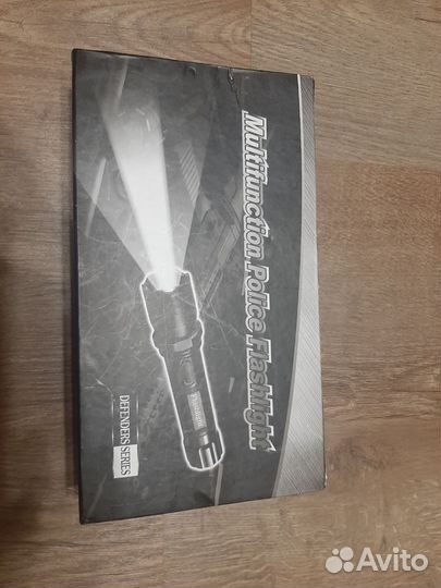 Аккумуляторный тактический фонарик