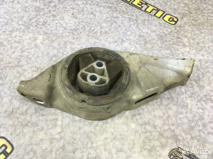 Опора двигателя Калина Гранта правая