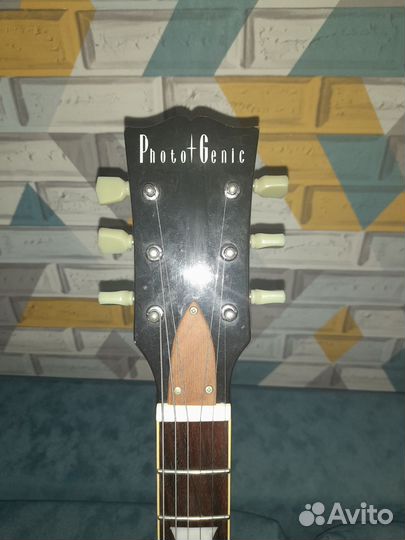 Электрогитара