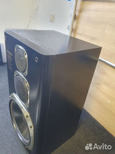 Onkyo D-77X