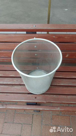 Корзина для бумаг