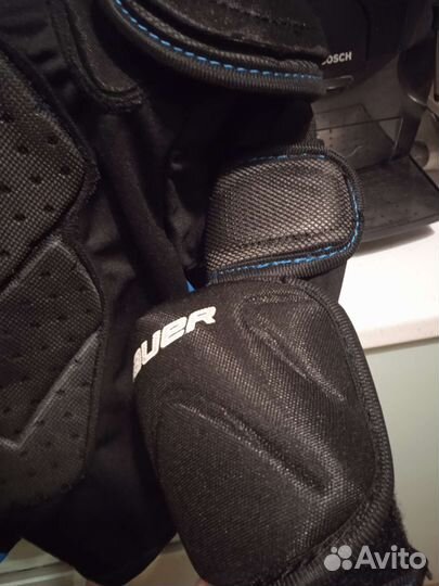 Нагрудник хоккейный bauer sp