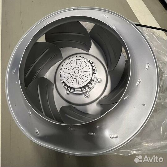 Вентилятор R4E450-AK01-38