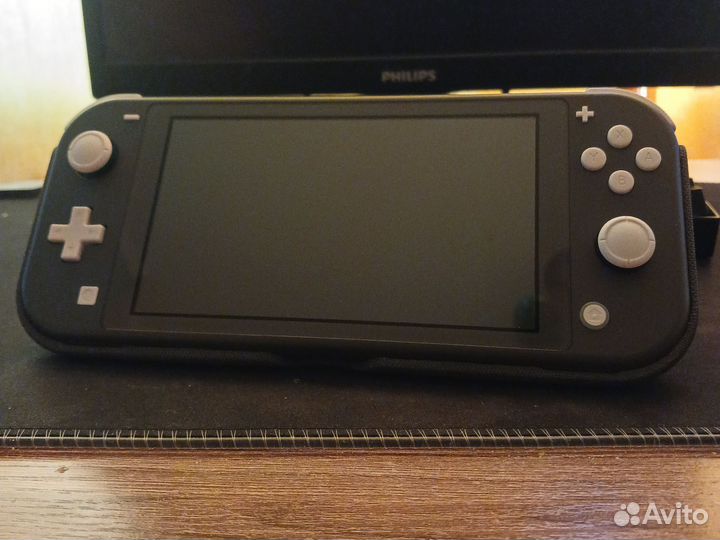 Nintendo switch lite с играми