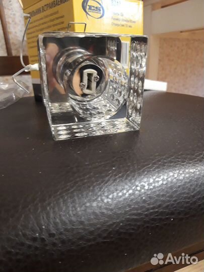 Светильник потолочный встраиваемый