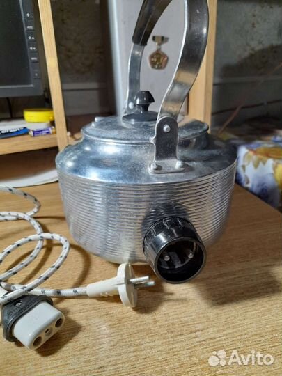 Электро чайник ссср-2л-новый