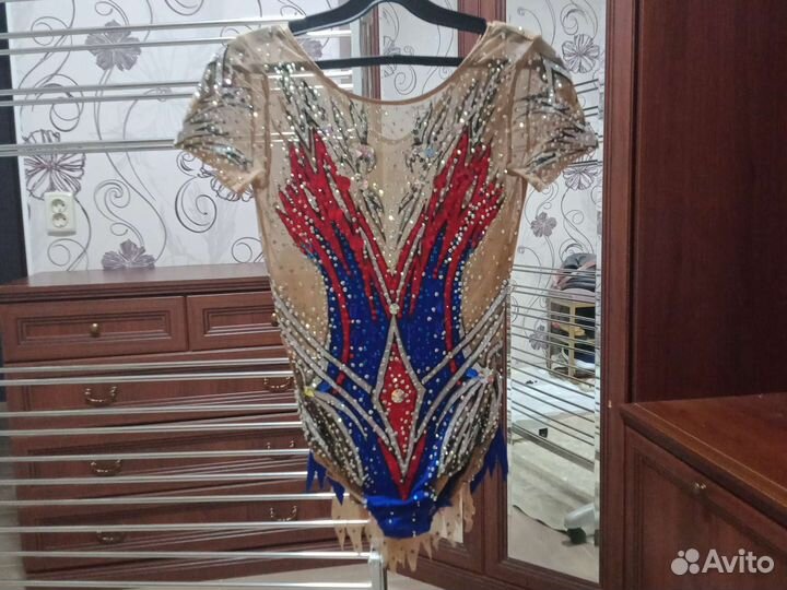 Купальник для художественной гимнастики