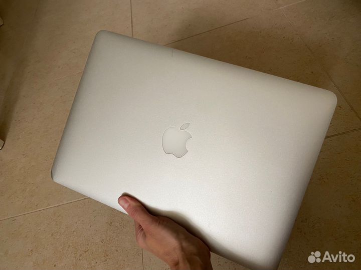 Apple MacBook Air 13