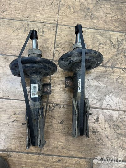 Стойки LADA vesta