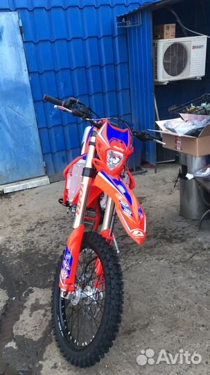 Продаю эндуро мотоцикл