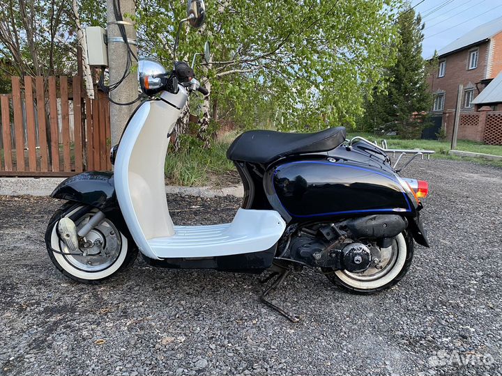 Honda giorno crea dio af18