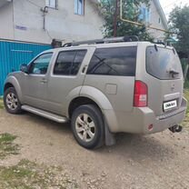 Nissan Pathfinder 2.5 AT, 2008, 250 000 км, с пробегом, цена 1 350 000 руб.