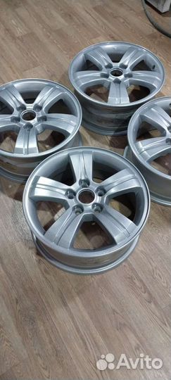 Диски литые r16 Hyundai Santa Fe