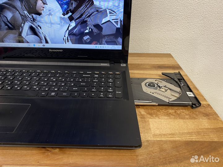 Тонкий мега быстрый Lenovo Intel 4Gb SSD 256Gb DVD