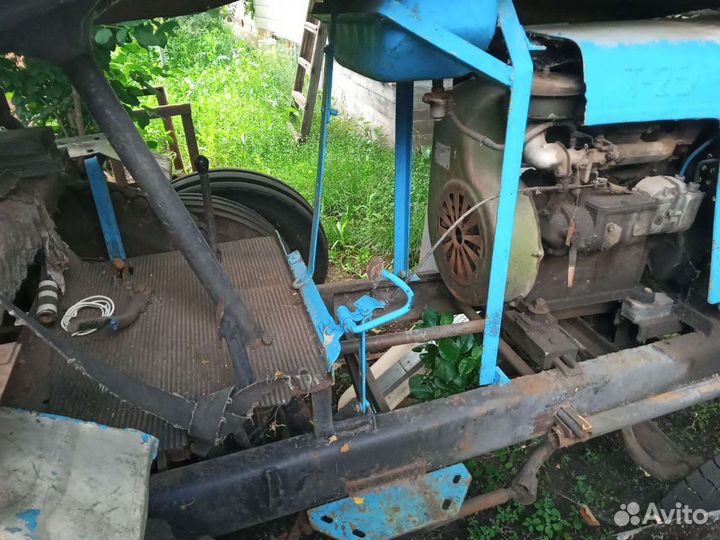 Мини-трактор, 1987