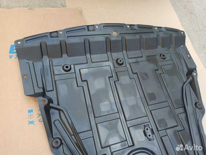 Пыльник двигателя Кашкай J11 новый оригинал