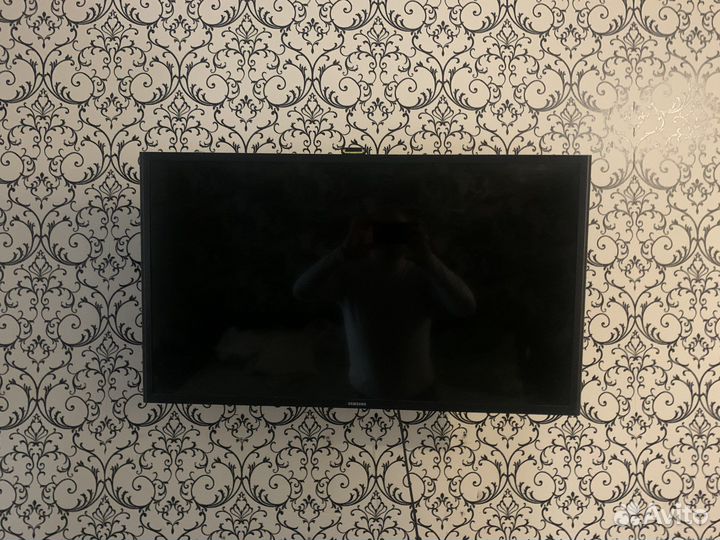 Телевизор samsung